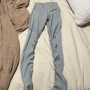 Alo grey sinched/ribbed leggings